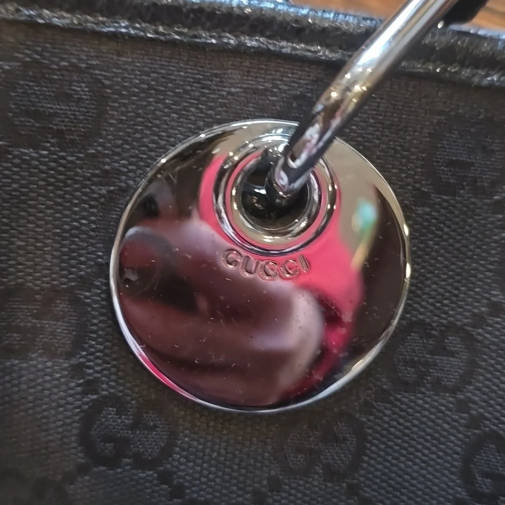 Black Gucci Date Night purse - Picture 3 of 16